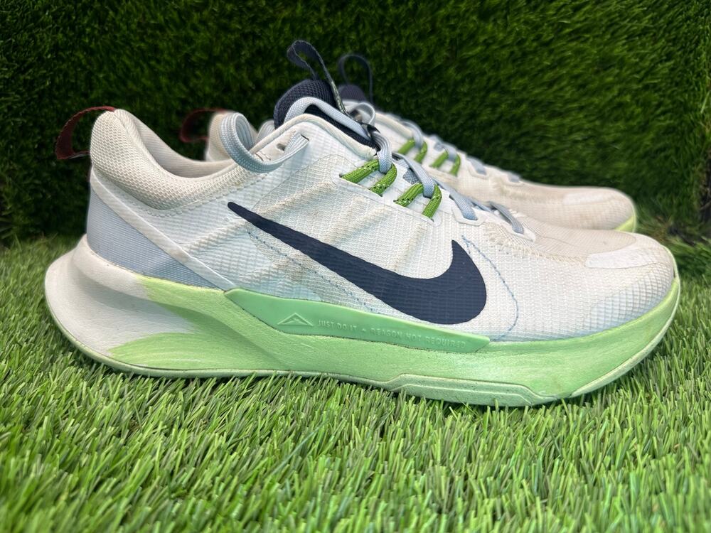 Nike Juniper Trail 2 Next Nature DM0821-103 Athletic Sneaker Women's 7.5 White